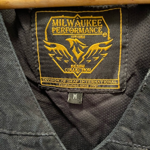 Milwaukee Performance Apparel Vest - Picture 2 of 5